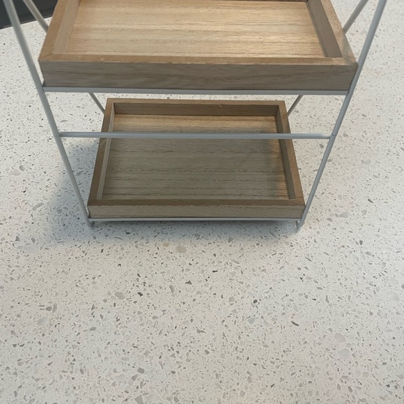 2 Tiered shelf with Star detail, see dimensions in pics - Picture 4 of 11